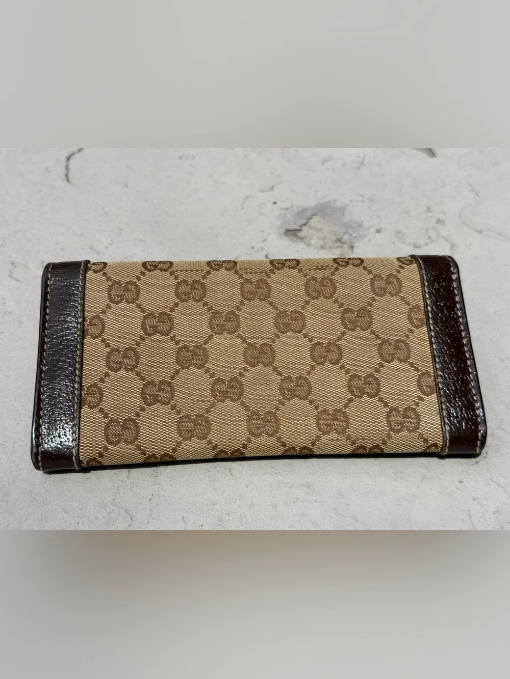 Gucci Beige and Brown GG Canvas Vintage Wallet.